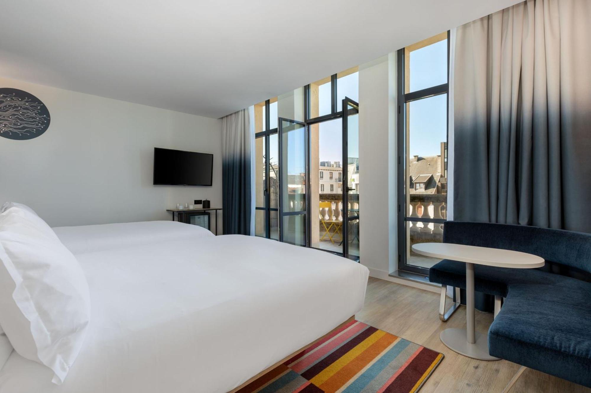 Aloft Hotel Dijon By Marriott Esterno foto